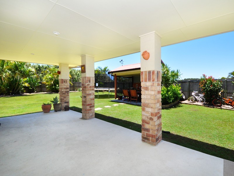 16 Border Crescent, Pottsville NSW 2489