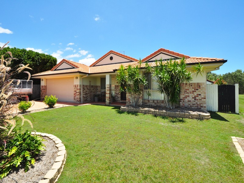 16 Border Crescent, Pottsville NSW 2489