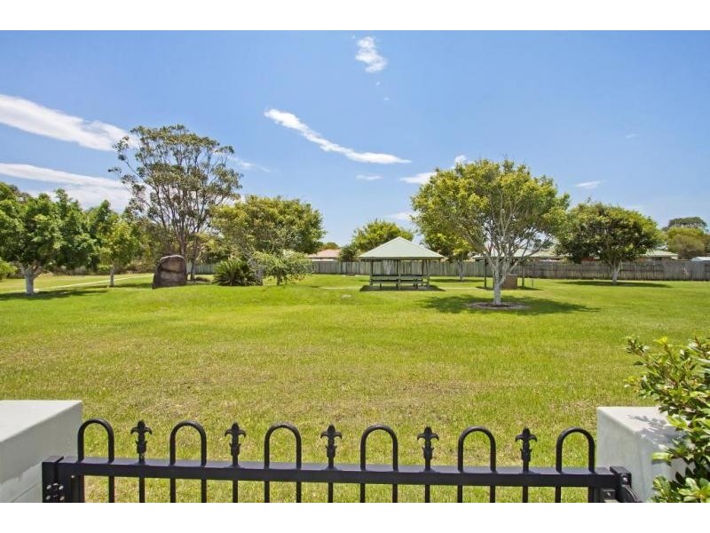 2/45 Buckingham Drive, Pottsville NSW 2489