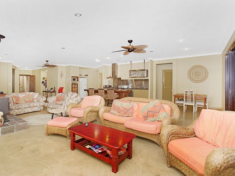 32 Ballina Street, Pottsville NSW 2489