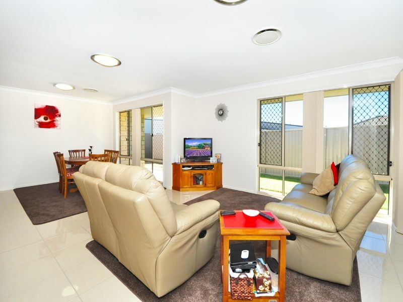 66 Newcastle Drive, Pottsville NSW 2489