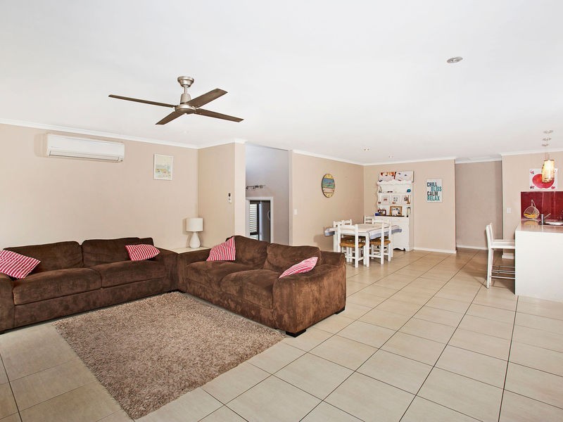 6 Kiama Street, Pottsville NSW 2489