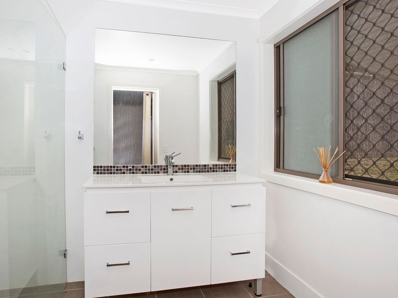 6 Kiama Street, Pottsville NSW 2489