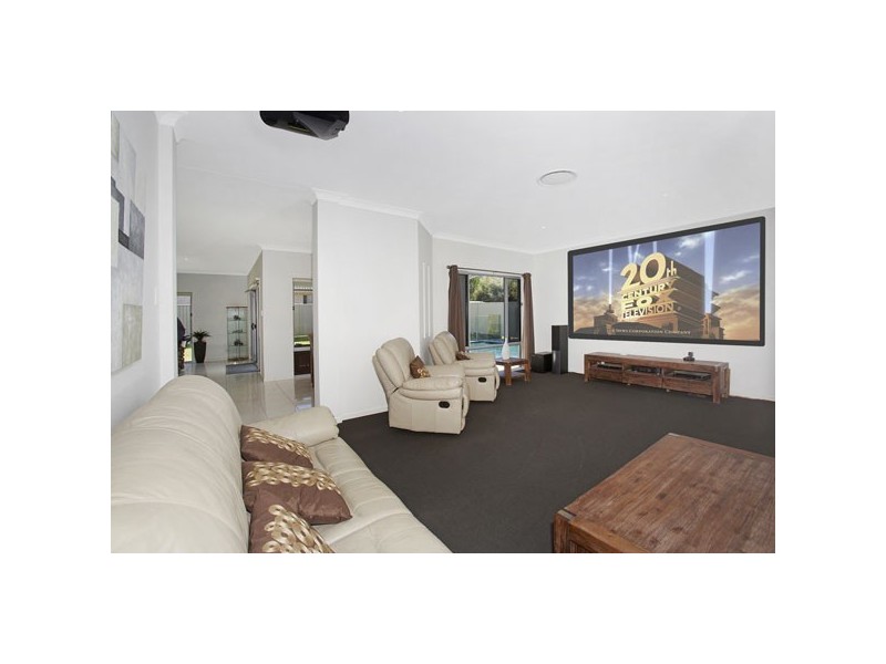 16 Newcastle Drive, Pottsville NSW 2489