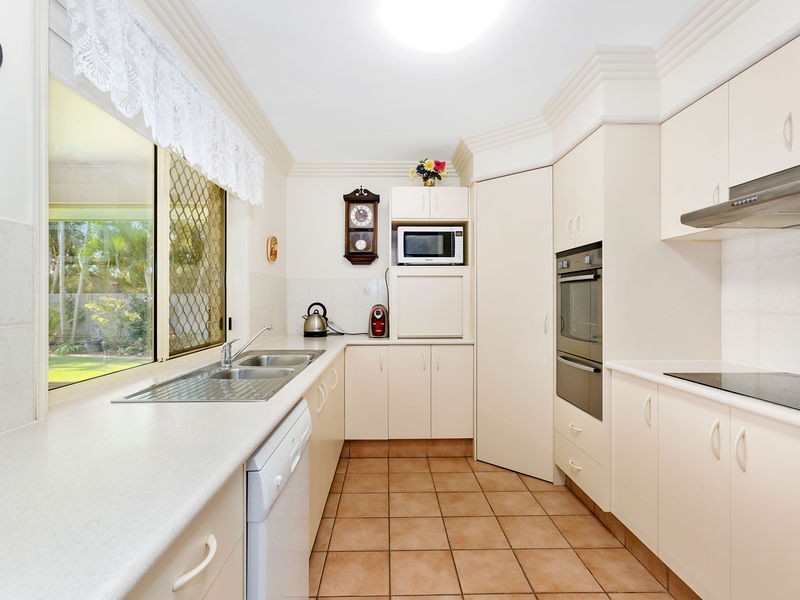 6 Warne Place, Pottsville NSW 2489