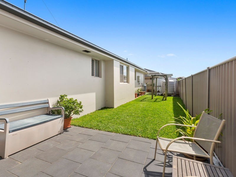 2/53 Mylestom Circle, Pottsville NSW 2489