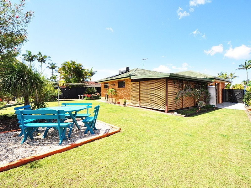4 Diana Court, Pottsville NSW 2489