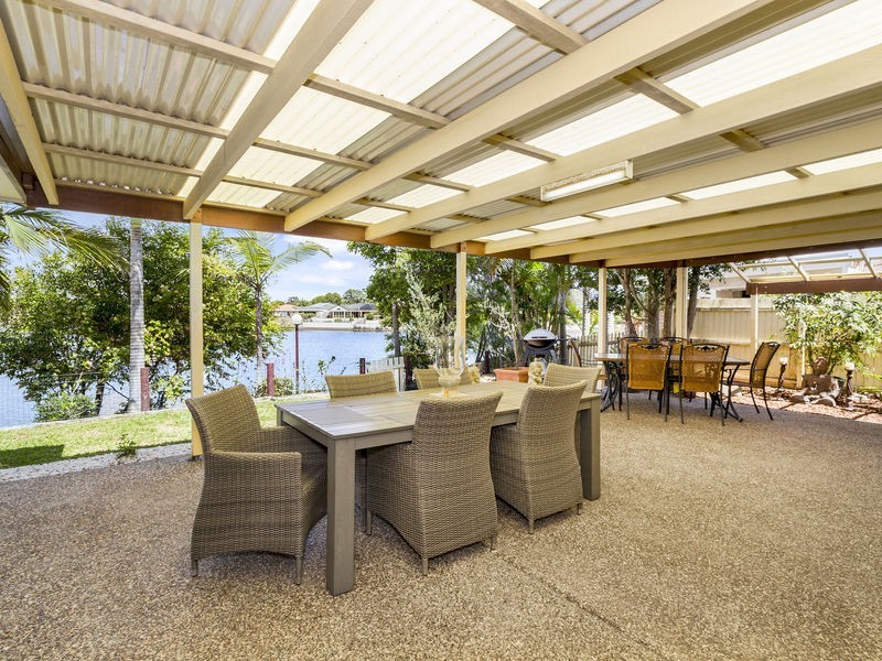 43 Andrew Avenue, Pottsville NSW 2489