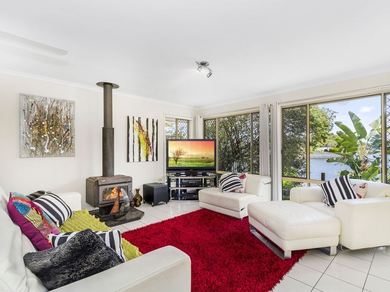 43 Andrew Avenue, Pottsville NSW 2489