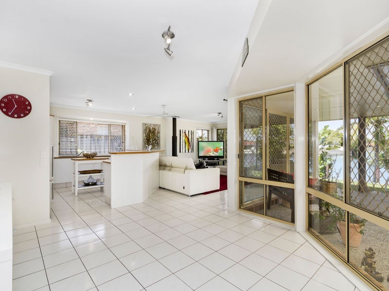 43 Andrew Avenue, Pottsville NSW 2489