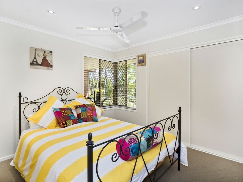 43 Andrew Avenue, Pottsville NSW 2489