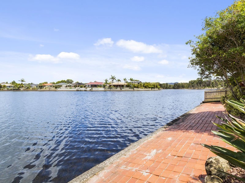 43 Andrew Avenue, Pottsville NSW 2489