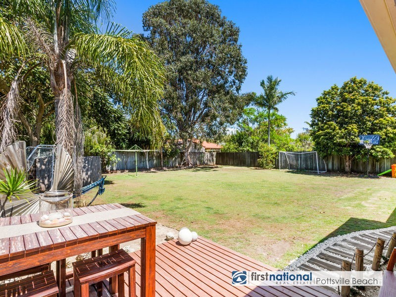 22 Edward Ave, Pottsville NSW 2489