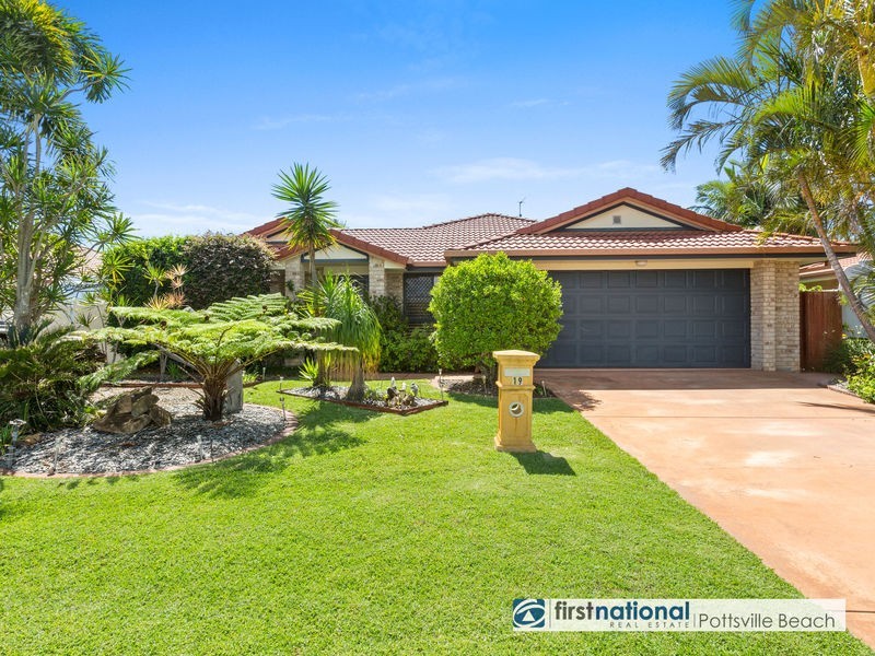 19 Taylor Drive, Pottsville NSW 2489