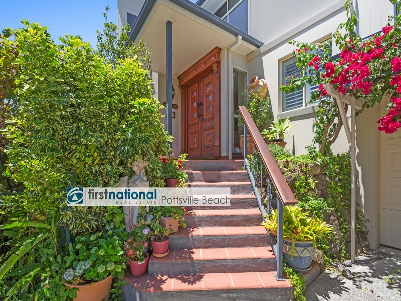 4 Bottlebrush Drive, Pottsville NSW 2489