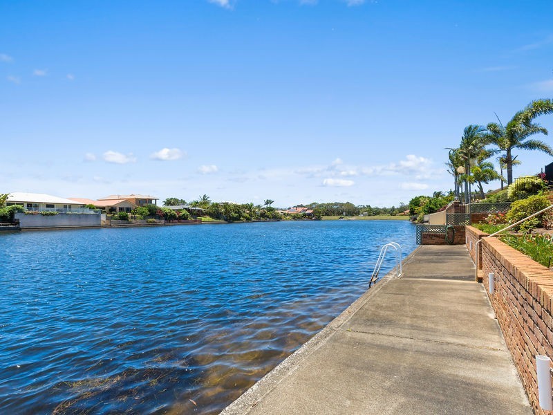 15 Balmoral Street, Pottsville NSW 2489