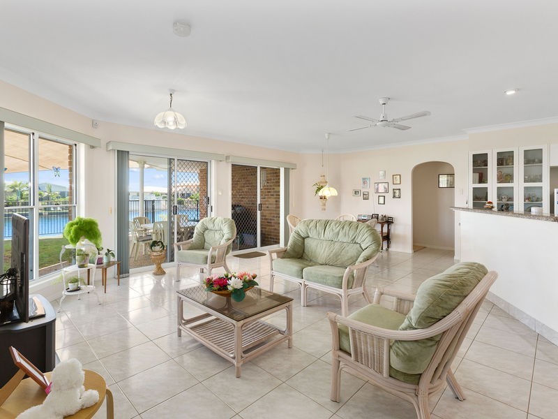 15 Balmoral Street, Pottsville NSW 2489