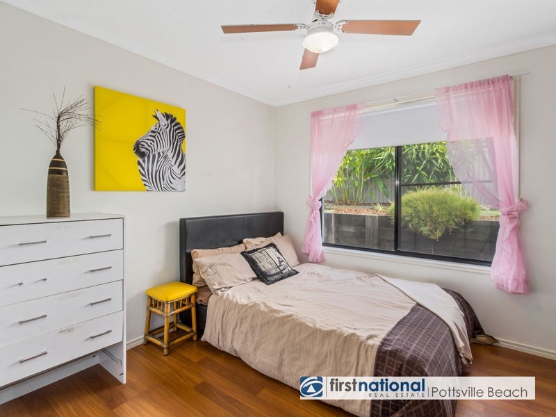 8 Newcastle Drive, Pottsville NSW 2489