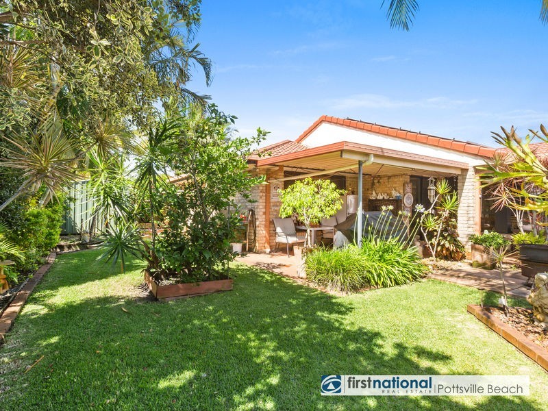 19 Taylor Drive, Pottsville NSW 2489