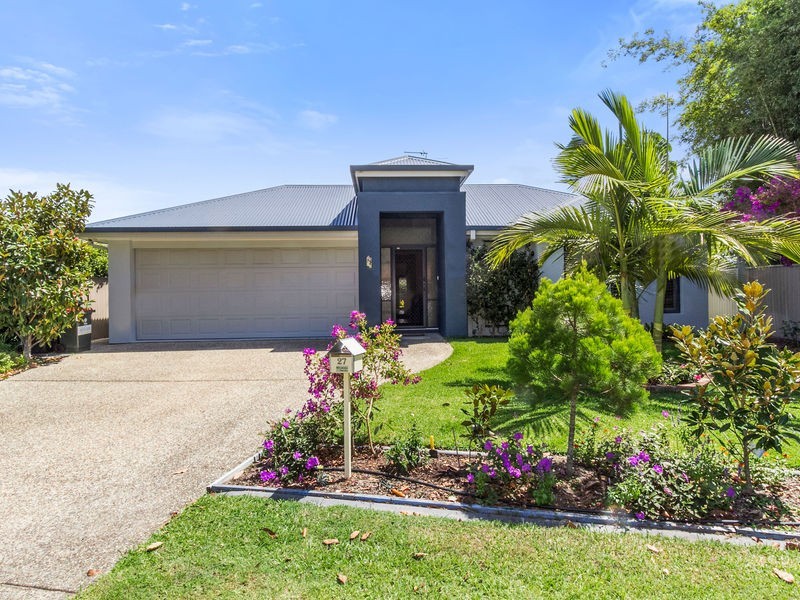 27 Suffolk Parade, Pottsville NSW 2489