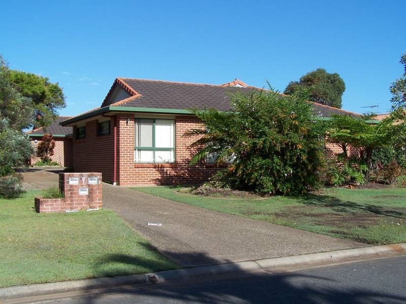 1/6 Edward Avenue, Pottsville NSW 2489
