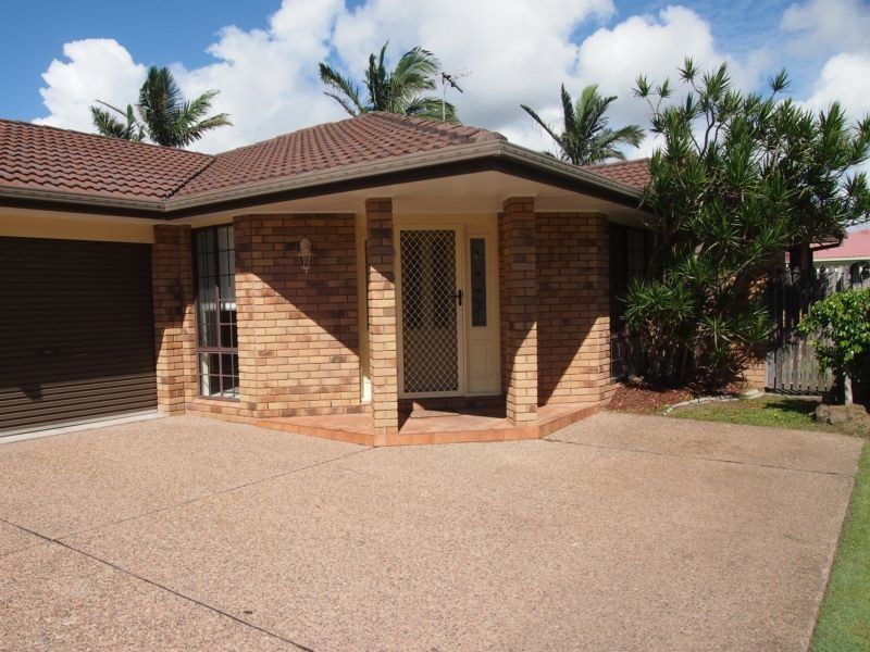 2/10 Edward Avenue, Pottsville NSW 2489