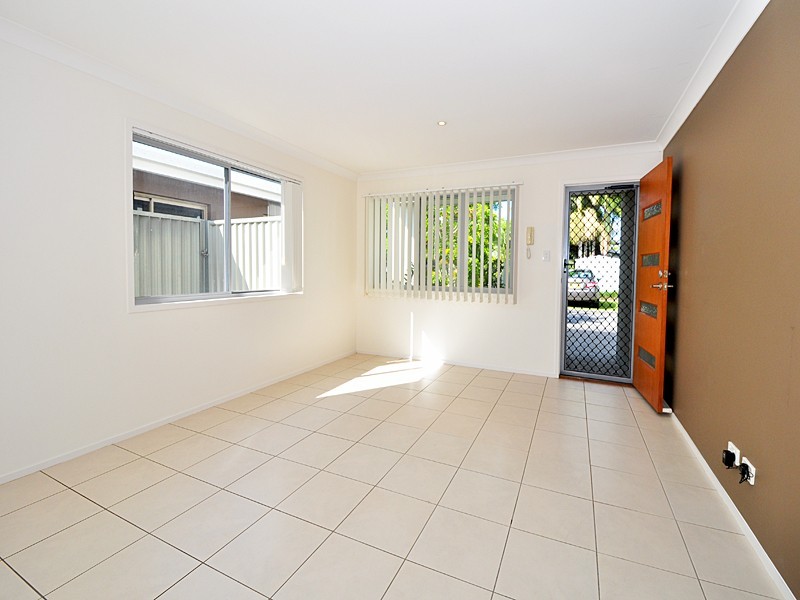 17/42-58 Ballina Street (entry on Seabreeze Boulevard), Pottsville NSW 2489