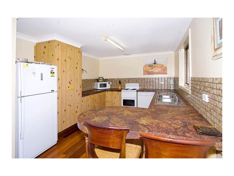 6 Surfside Crescent, Pottsville NSW 2489