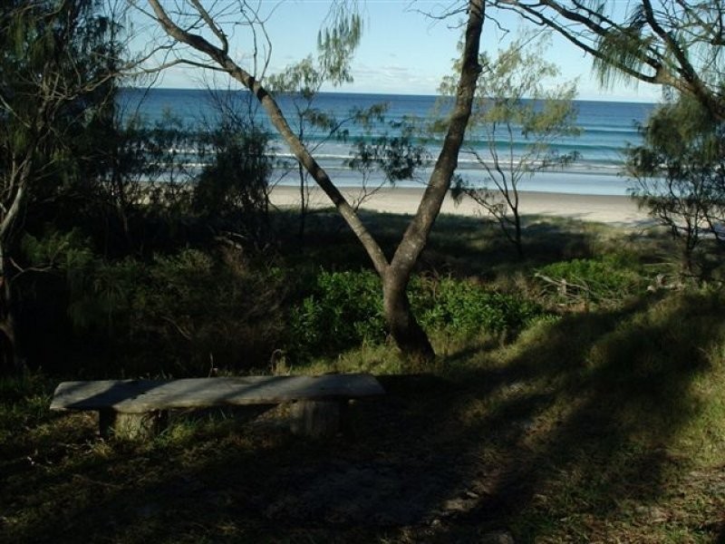 4 Elfran Avenue, Pottsville NSW 2489