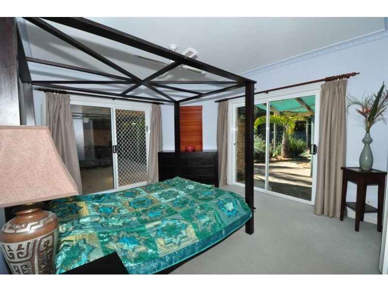 8 Monash Place, Pottsville NSW 2489