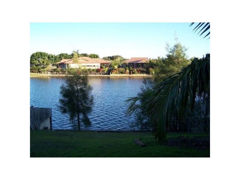 1/10 Edinburgh Court, Pottsville NSW 2489