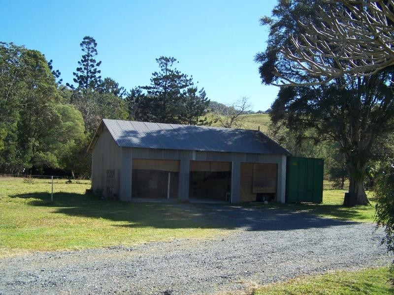 130 Sleepy Hollow Road, Sleepy Hollow NSW 2483