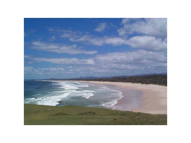 3/2 Seabrae Ct, Pottsville NSW 2489