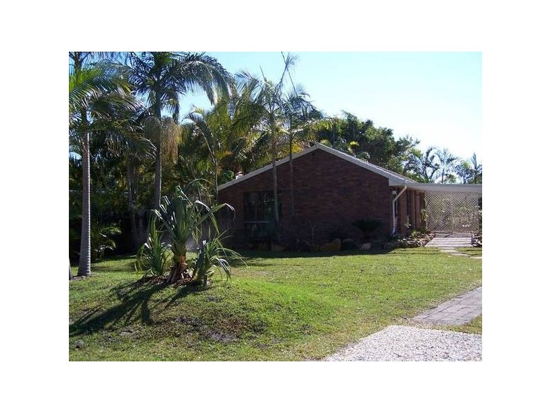 5 Elfran Avenue, Pottsville NSW 2489