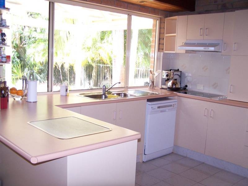 14 Sarah Court, Pottsville Beach NSW 2489