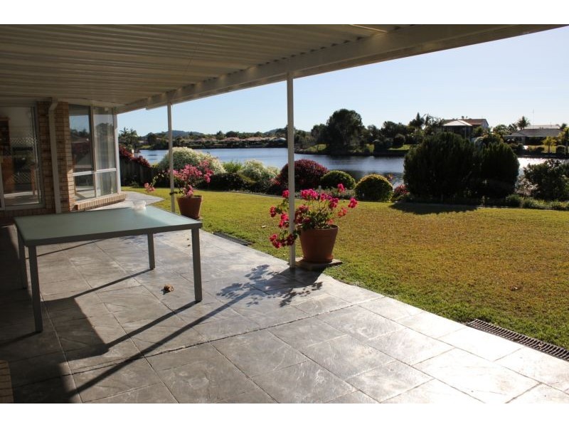 15 Edward Avenue, Pottsville Beach NSW 2489