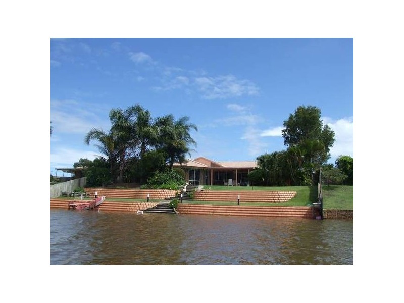 27 Balmoral Street, Pottsville NSW 2489