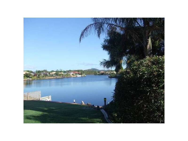27 Balmoral Street, Pottsville NSW 2489