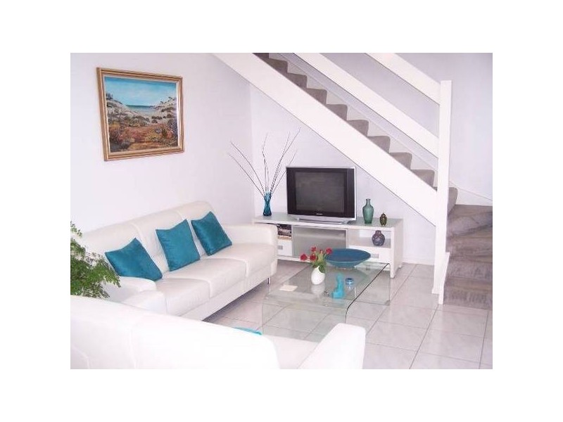 3/10 Hampton Court, Pottsville NSW 2489