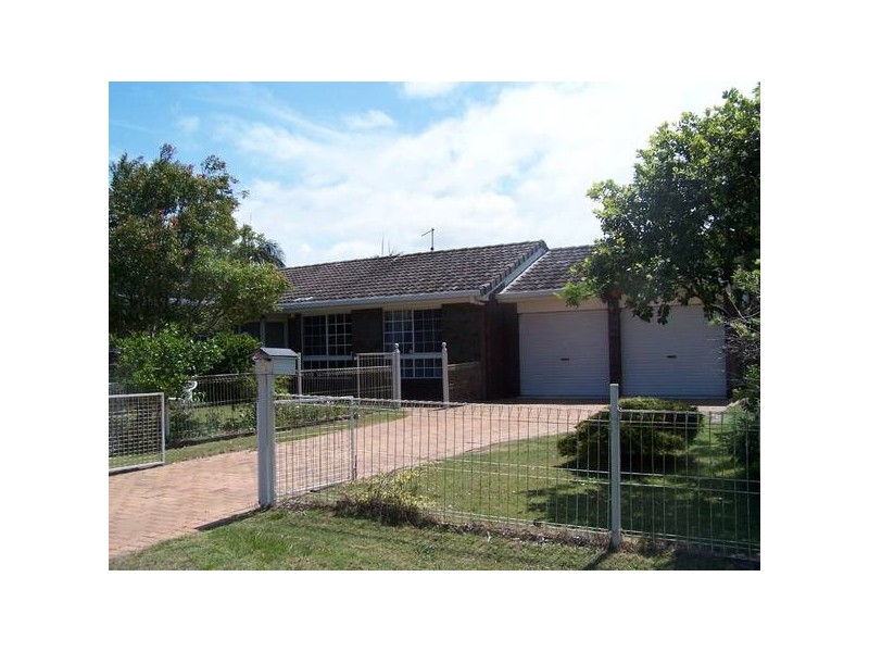 2 Victoria Avenue, Pottsville NSW 2489