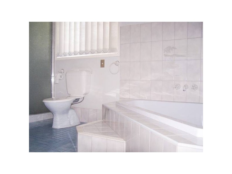 2 Victoria Avenue, Pottsville NSW 2489