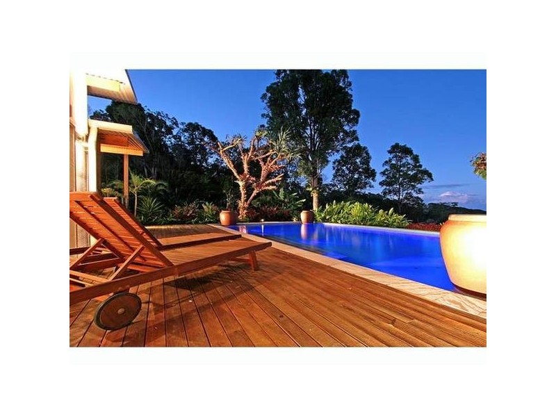 11 Cabbage Gum Rd, Pottsville NSW 2489