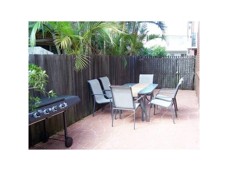 2/10 Overall Drive, Pottsville Beach NSW 2489