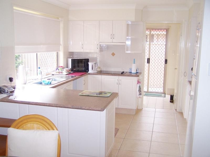 2/5 SEABREEZE BLVD, Pottsville Beach NSW 2489