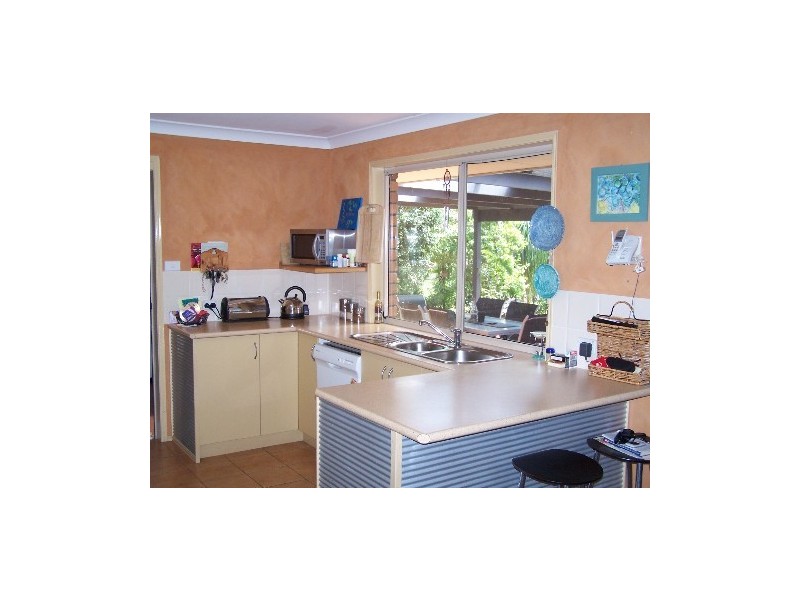 41 Buckingham Drive, Pottsville NSW 2489