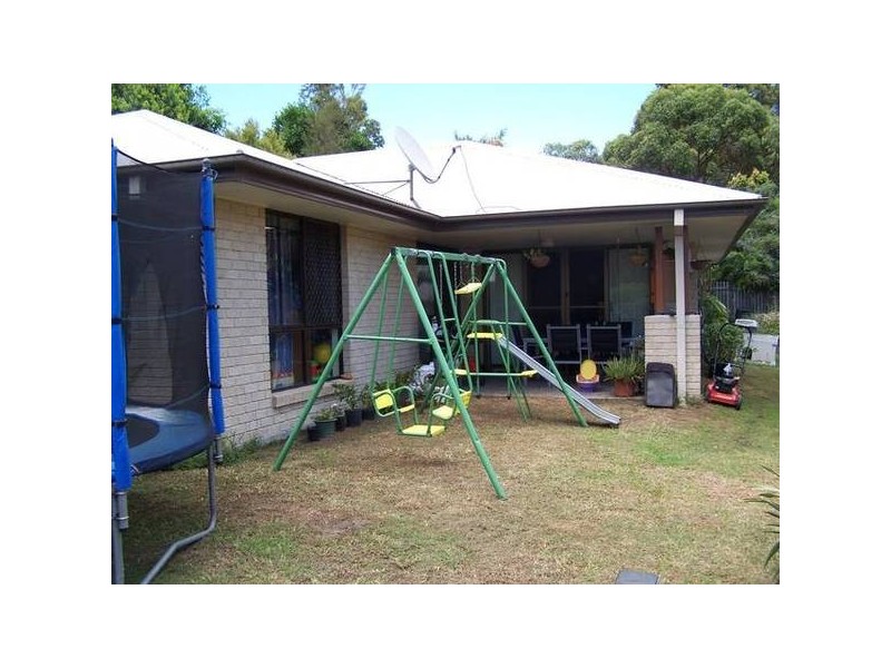 6 Muskheart Circuit, Pottsville Beach NSW 2489