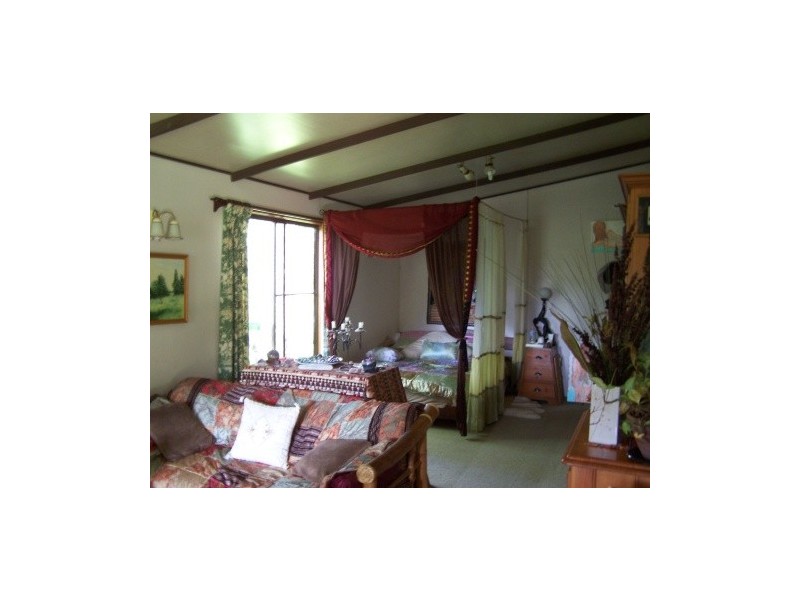 94 Warwick Park Rd, Pottsville NSW 2489