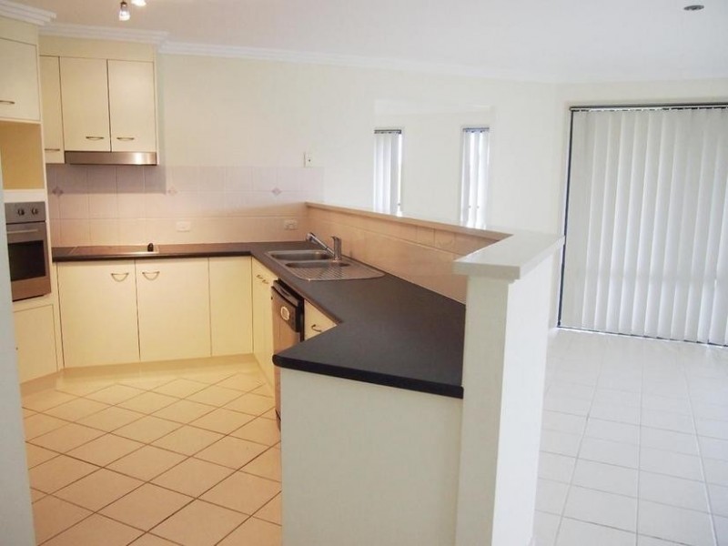 2/39 BORDER CRESENT, Pottsville Beach NSW 2489