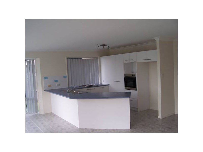 29 EDWARD AVENUE, Pottsville NSW 2489