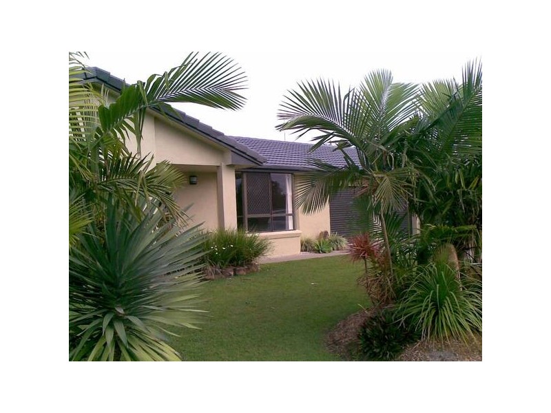 54 VICTORIA AVENUE, Pottsville NSW 2489